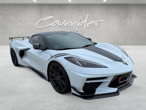 Used 2023 Chevrolet Corvette Stingray w/ Z51 Performance Package image 2