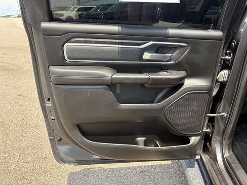 Used 2022 RAM 1500 Big Horn AWD/4WD image 16