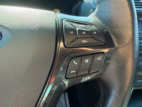 Used 2016 Ford Explorer XLT AWD/4WD image 22