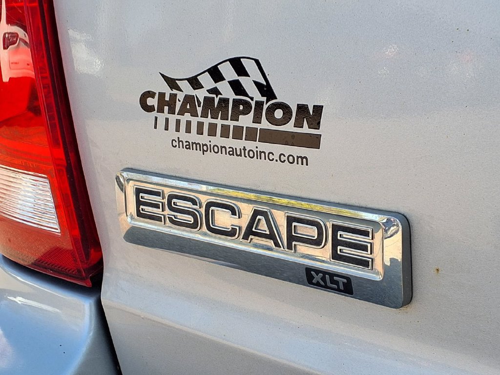 Used 2009 Ford Escape XLT FWD image 8