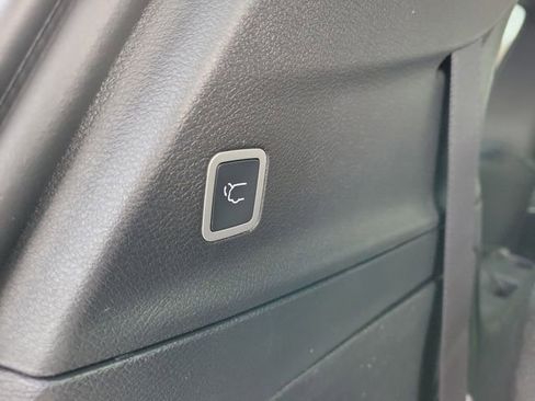 New 2026 Chrysler Pacifica Select image 19