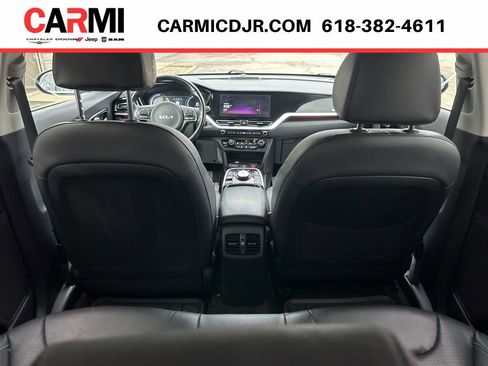 Used 2022 Kia Niro EX Premium w/ Cold Weather Package FWD image 37