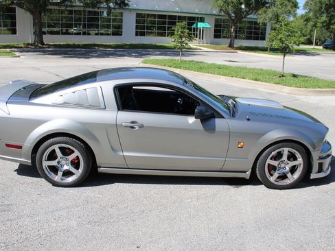 Used 2008 Ford Mustang GT RWD image 26