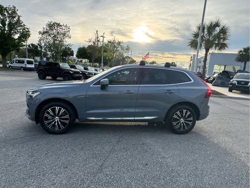 Used 2022 Volvo XC60 B5 Inscription w/ Protection Package Premier image 12