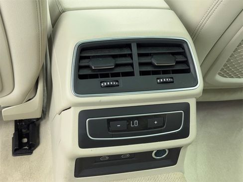 Used 2022 Audi A6 3.0T Premium w/ Convenience Package image 41
