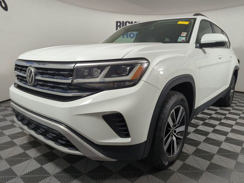 Used 2022 Volkswagen Atlas SE image 1