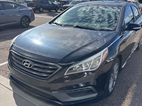 Used 2017 Hyundai Sonata Limited image 1