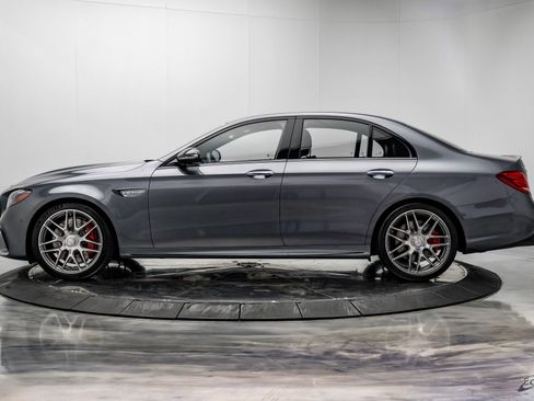 Used 2018 Mercedes-Benz E 63 AMG S image 7