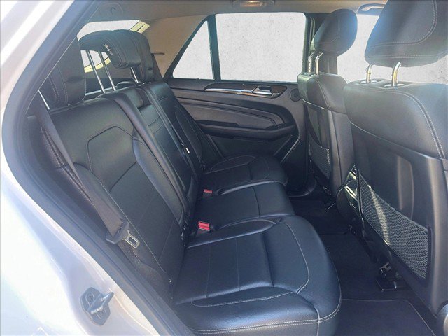 Used 2015 Mercedes-Benz ML 350 4MATIC image 23