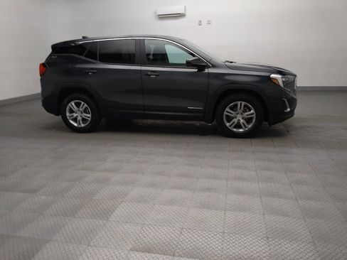 Used 2018 GMC Terrain SLE FWD image 11
