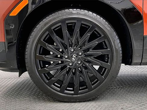 Certified 2025 Hyundai Santa Fe Calligraphy image 8