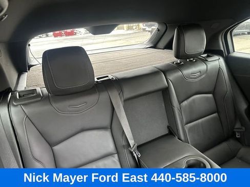 Used 2025 Cadillac XT4 Premium Luxury image 15