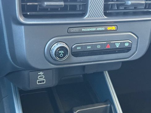 New 2026 Ford Maverick XL FWD image 19