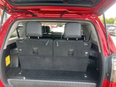 Used 2021 Toyota 4Runner Limited image 17