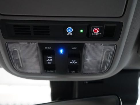 Used 2022 Honda Pilot Touring image 38