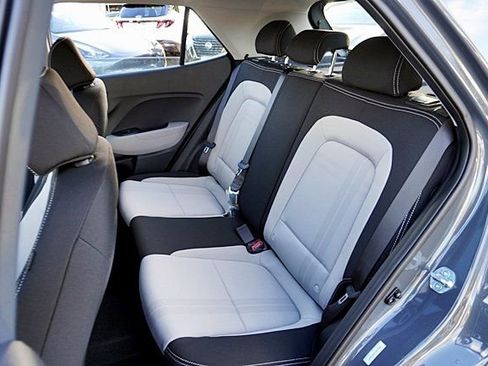 New 2026 Hyundai Venue SEL image 20