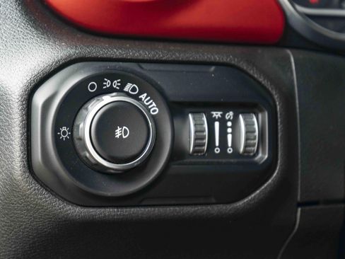 Used 2019 Jeep Wrangler Unlimited Rubicon AWD/4WD image 41