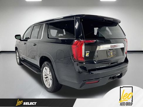 Used 2024 GMC Yukon XL SLE AWD/4WD image 8