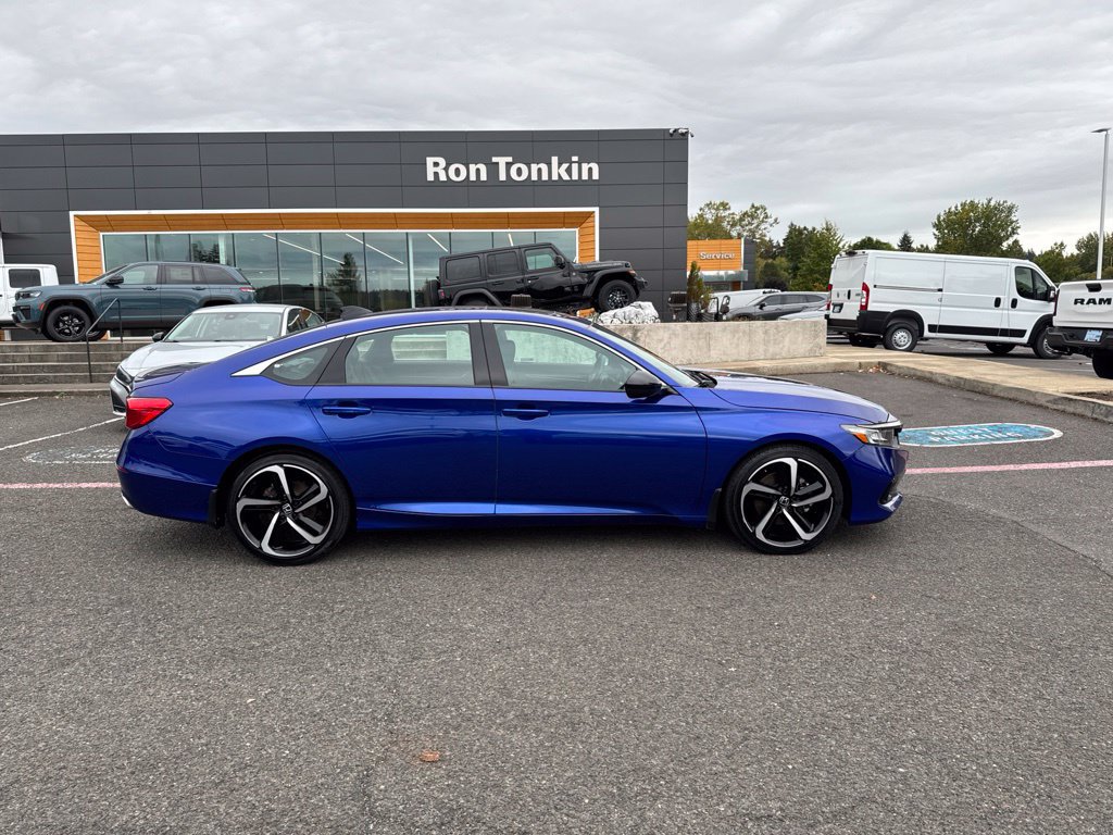 Used 2021 Honda Accord Sport image 10