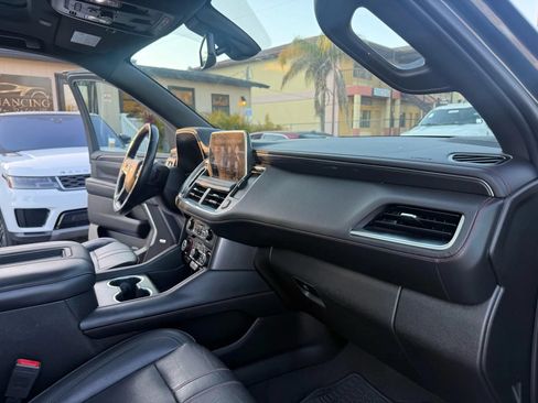 Used 2021 Chevrolet Suburban RST w/ Luxury Package AWD/4WD image 14