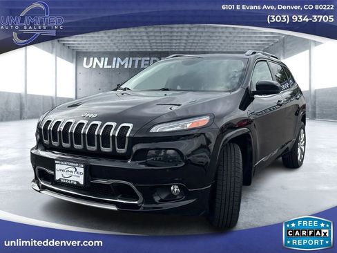 Used 2018 Jeep Cherokee Overland image 8
