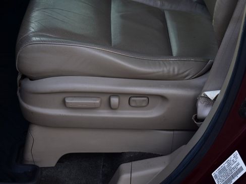 Used 2012 Honda Odyssey EX-L image 16