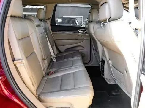 Used 2021 Jeep Grand Cherokee Limited w/ Luxury Group II image 43