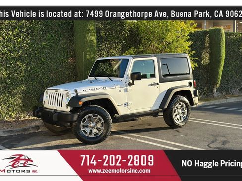 Used 2016 Jeep Wrangler Rubicon w/ Power Convenience Group AWD/4WD image 13