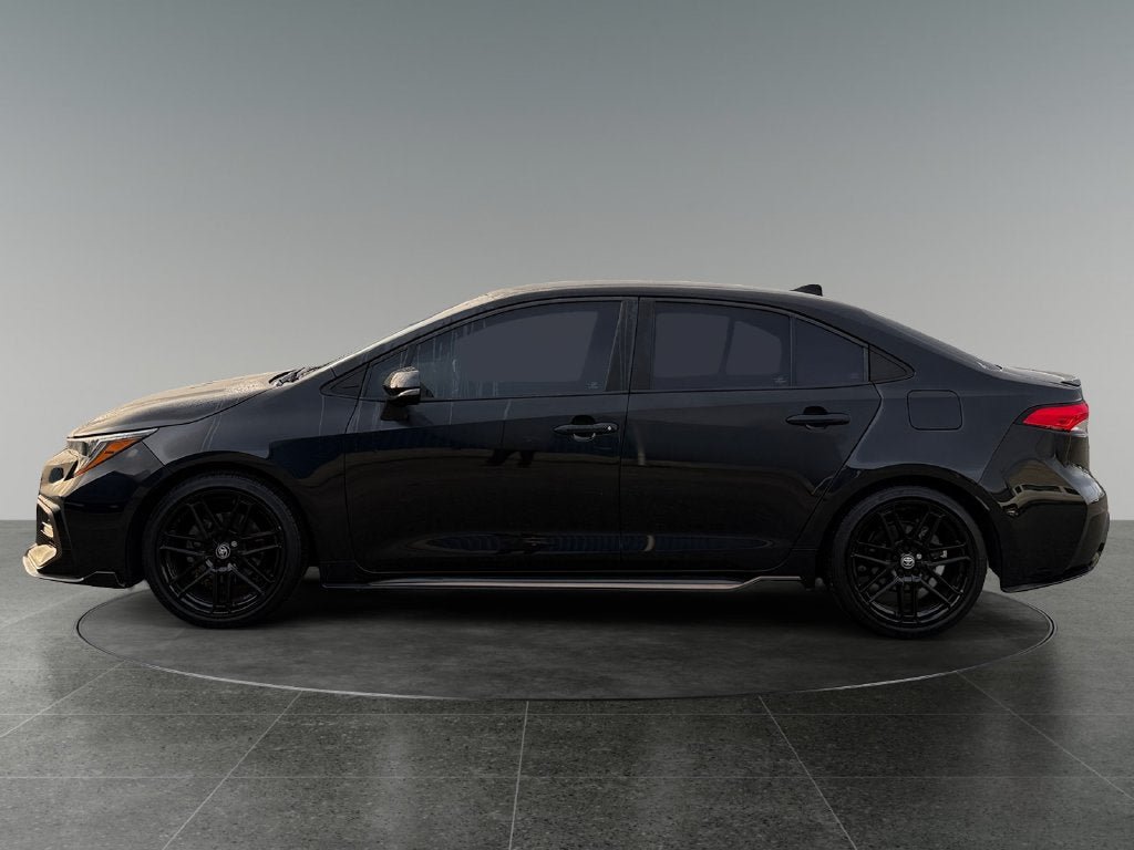 Used 2022 Toyota Corolla SE w/ Carpet Mat Package (TMS) FWD image 5
