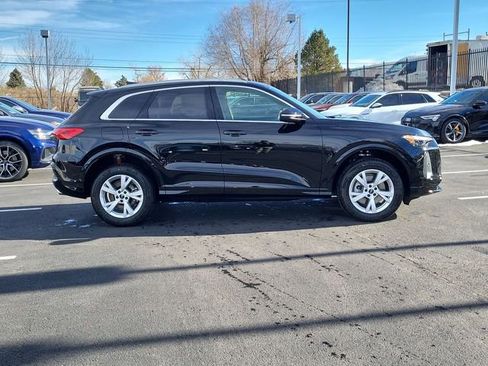 New 2025 Audi Q5 Premium image 9