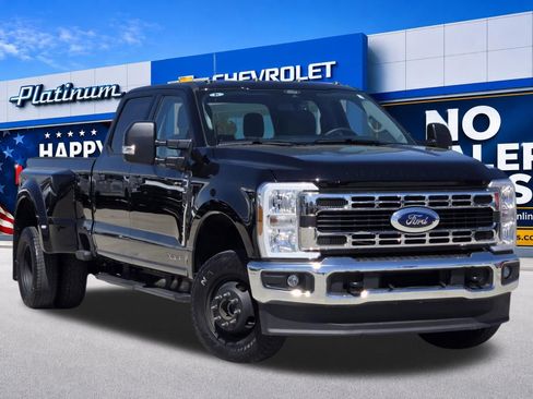 Used 2025 Ford F350 XLT AWD/4WD image 1