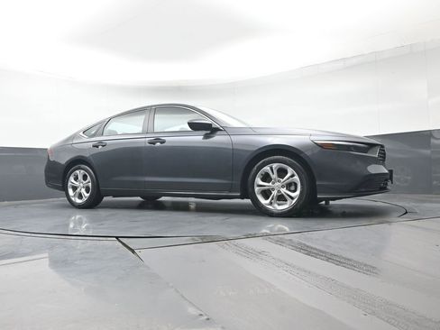 Certified 2024 Honda Accord LX image 36