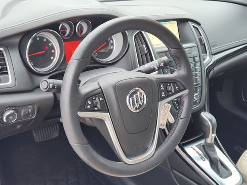 Used 2019 Buick Cascada Premium FWD image 12