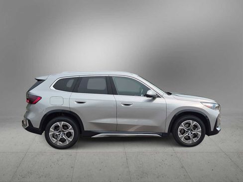 New 2026 BMW X1 xDrive28i AWD/4WD image 9