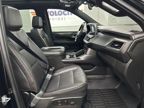 Used 2023 Chevrolet Suburban RST w/ Sport Performance Package AWD/4WD image 19