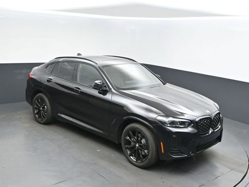 New 2025 BMW X4 xDrive30i image 35