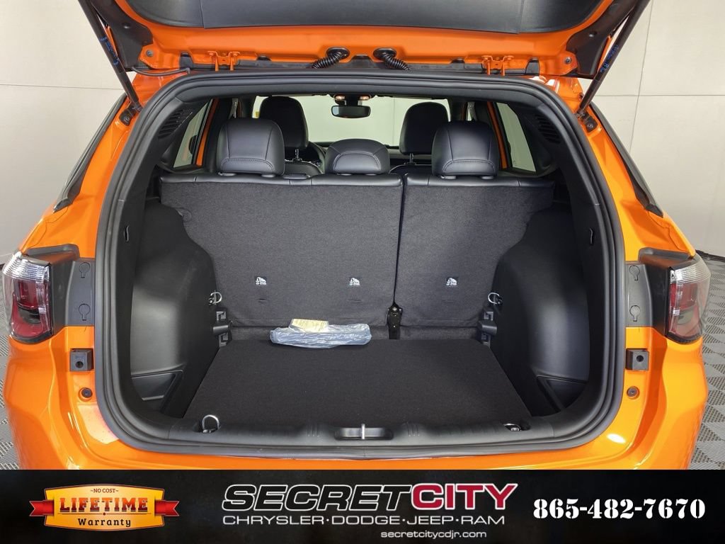 New 2026 Jeep Compass Latitude AWD/4WD image 31