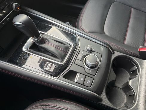 Used 2023 MAZDA CX-5 Carbon Edition image 13