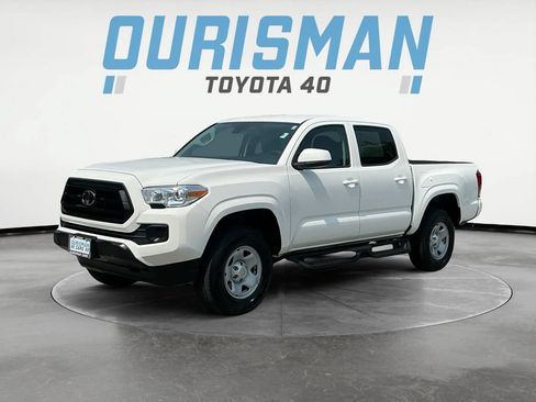 Used 2023 Toyota Tacoma SR AWD/4WD image 3