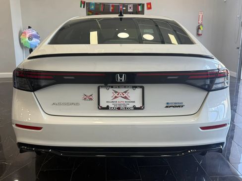 Used 2023 Honda Accord Sport image 5