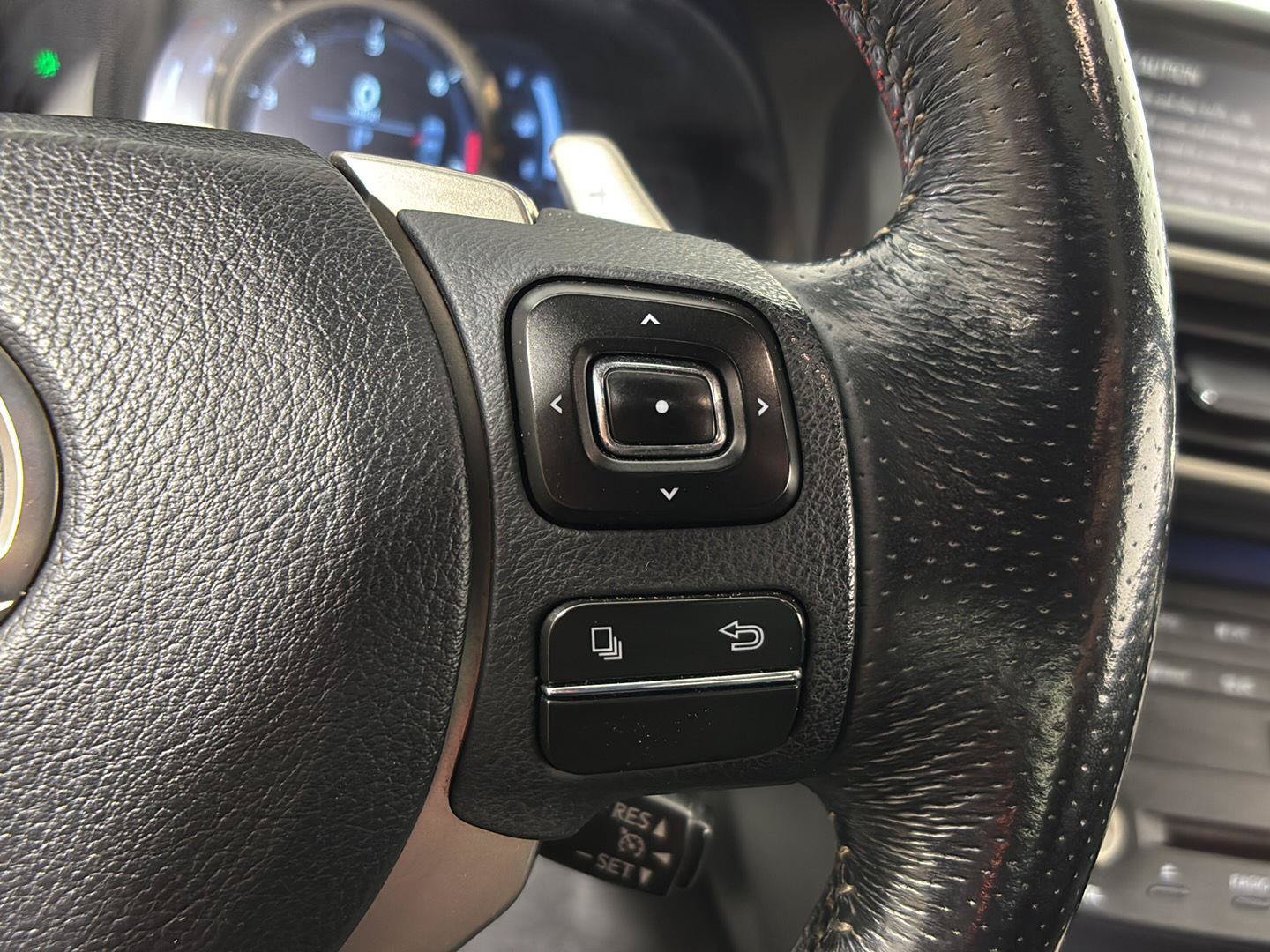 Used 2015 Lexus RC 350 AWD w/ Navigation System Package image 27