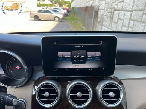 Used 2017 Mercedes-Benz GLC 300 w/ Premium 2 Package image 31