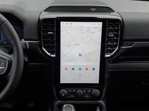 New 2025 Ford Ranger Lariat w/ Convenience Package image 32