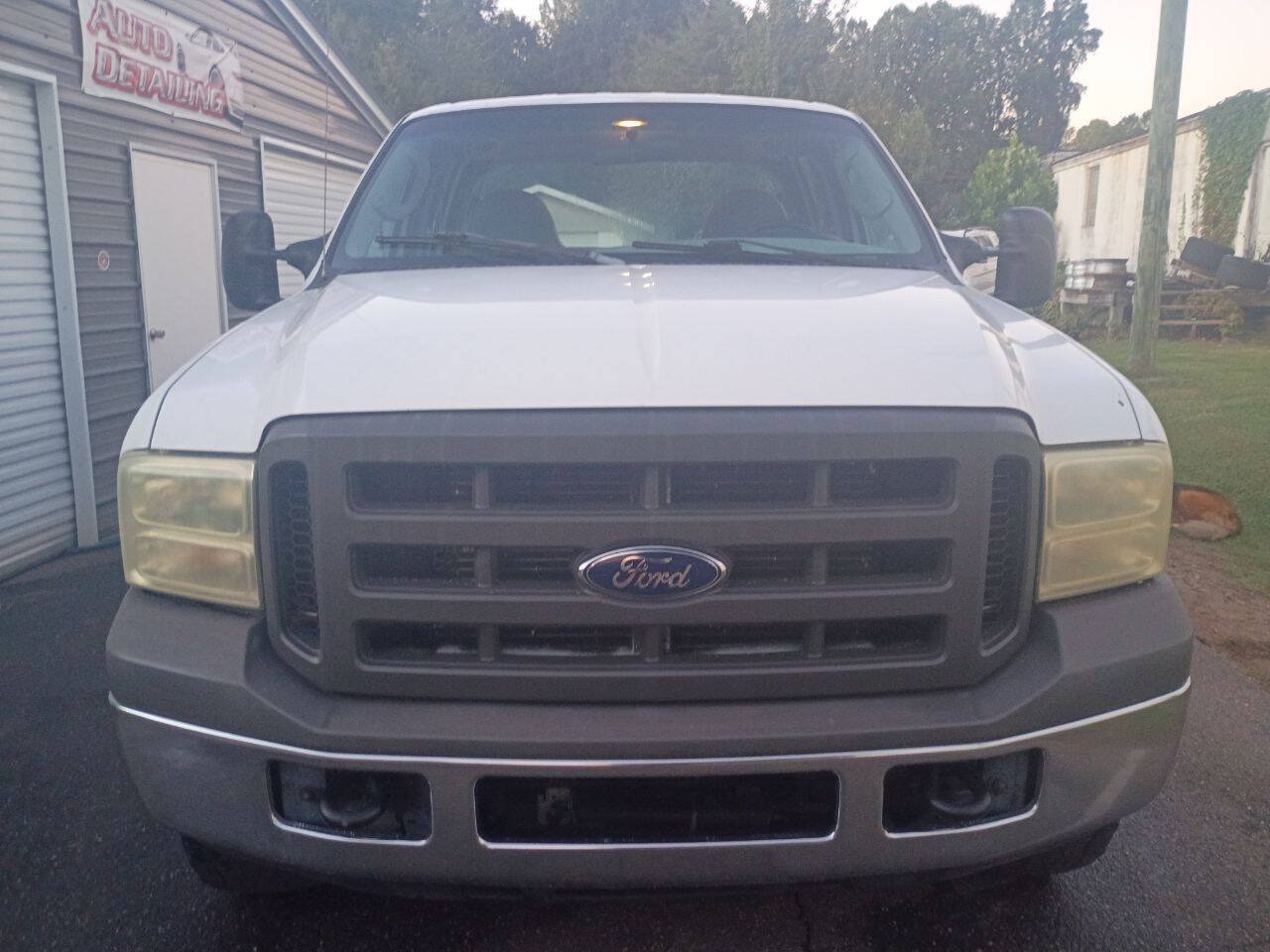 Used 2005 Ford F250 XL AWD/4WD image 4