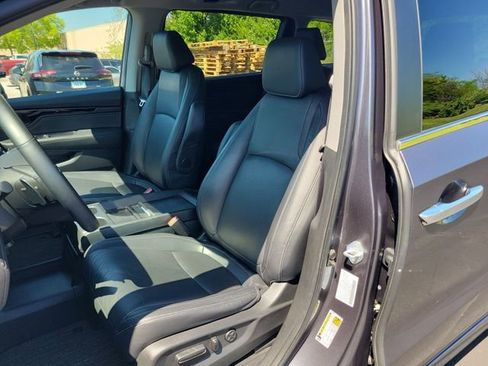 Used 2024 Honda Odyssey Touring image 19