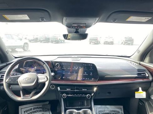 New 2026 Chevrolet Traverse RS w/ LPO, Floor Liner Package image 18