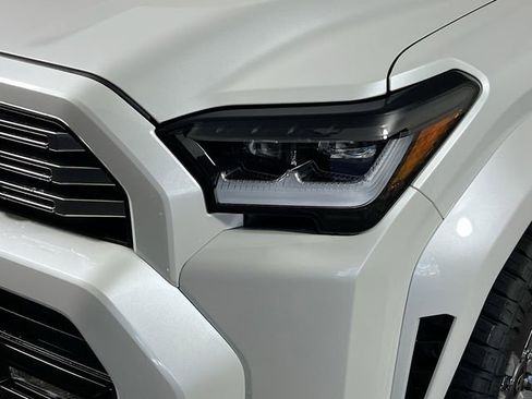 New 2026 Toyota 4Runner Limited image 9