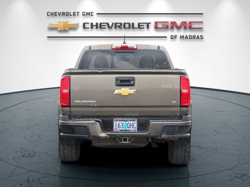 Used 2016 Chevrolet Colorado LT w/ LT Convenience Package image 4