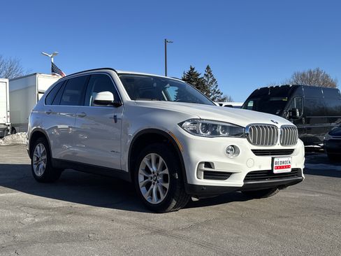 Used 2016 BMW X5 xDrive40e image 2