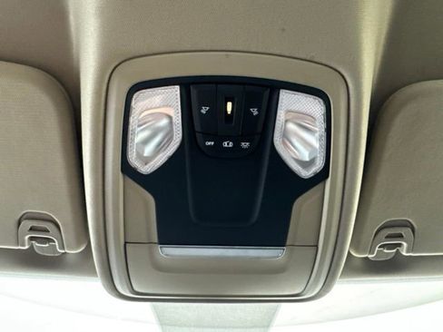 Used 2020 RAM 1500 Big Horn AWD/4WD image 14